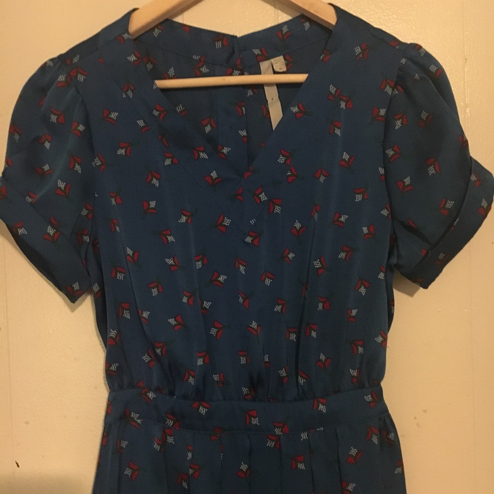 Open back blue dress.